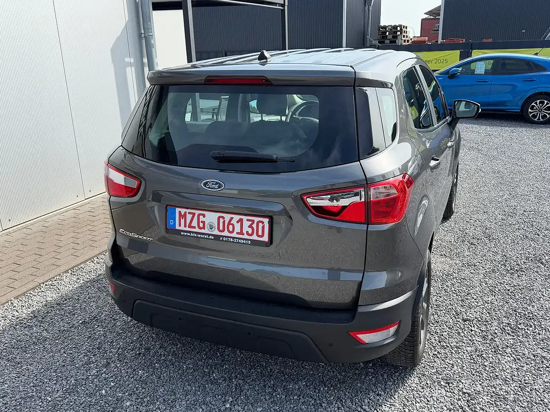 Ford EcoSport - Thumbnail 4