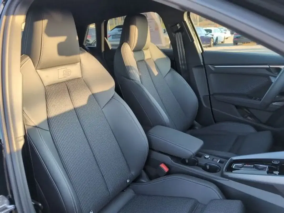 Audi A3 TFSI S tronic S line - Thumbnail 12