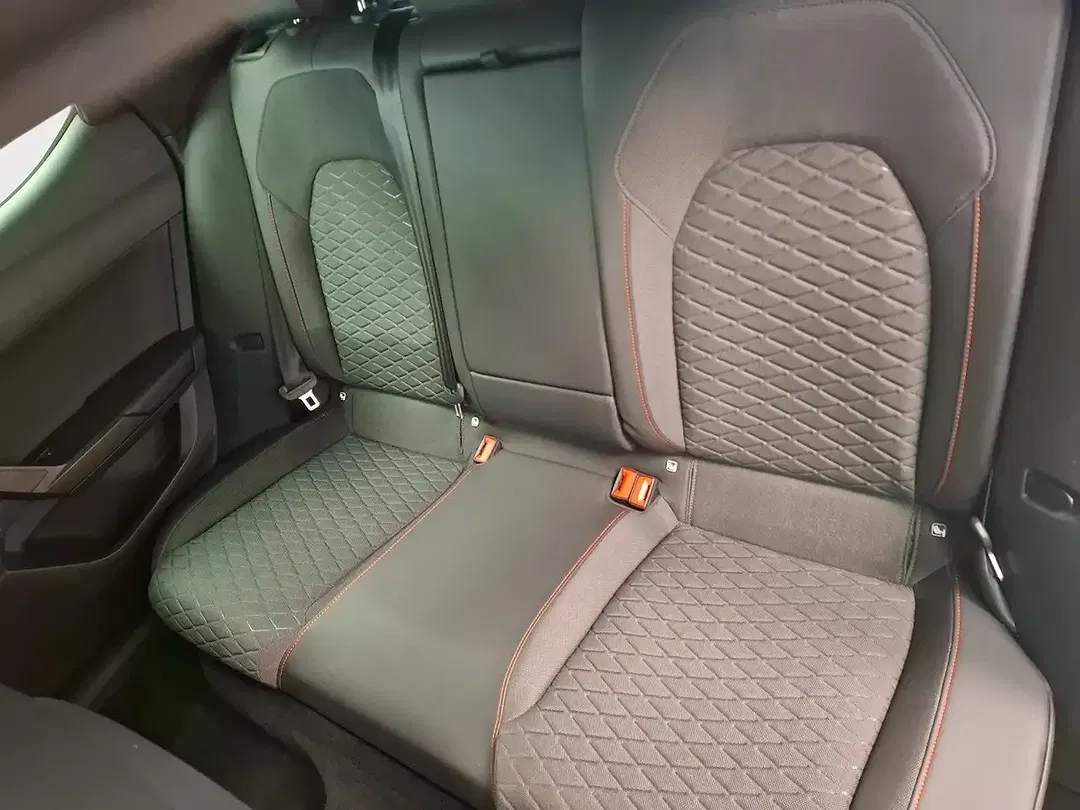 SEAT Leon 1.5 eTSI FR - Thumbnail 7