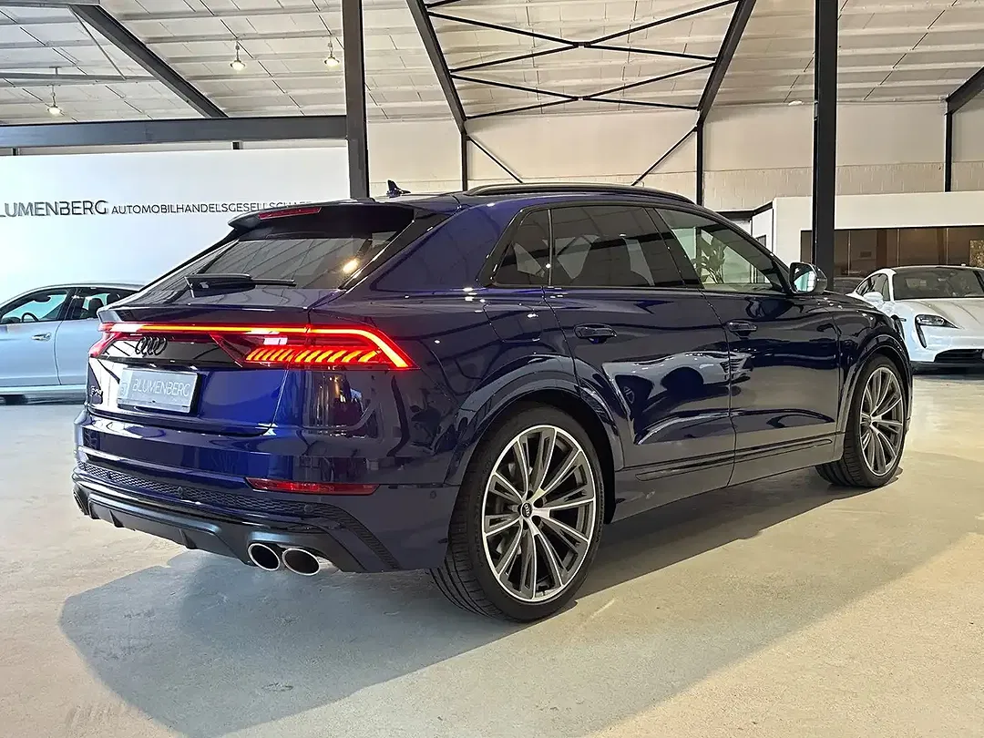 Audi SQ8 4.0 TFSI quattro - Thumbnail 3