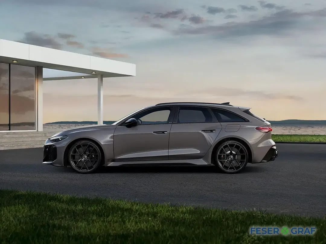 Audi RS5 Avant Pro - Thumbnail 3