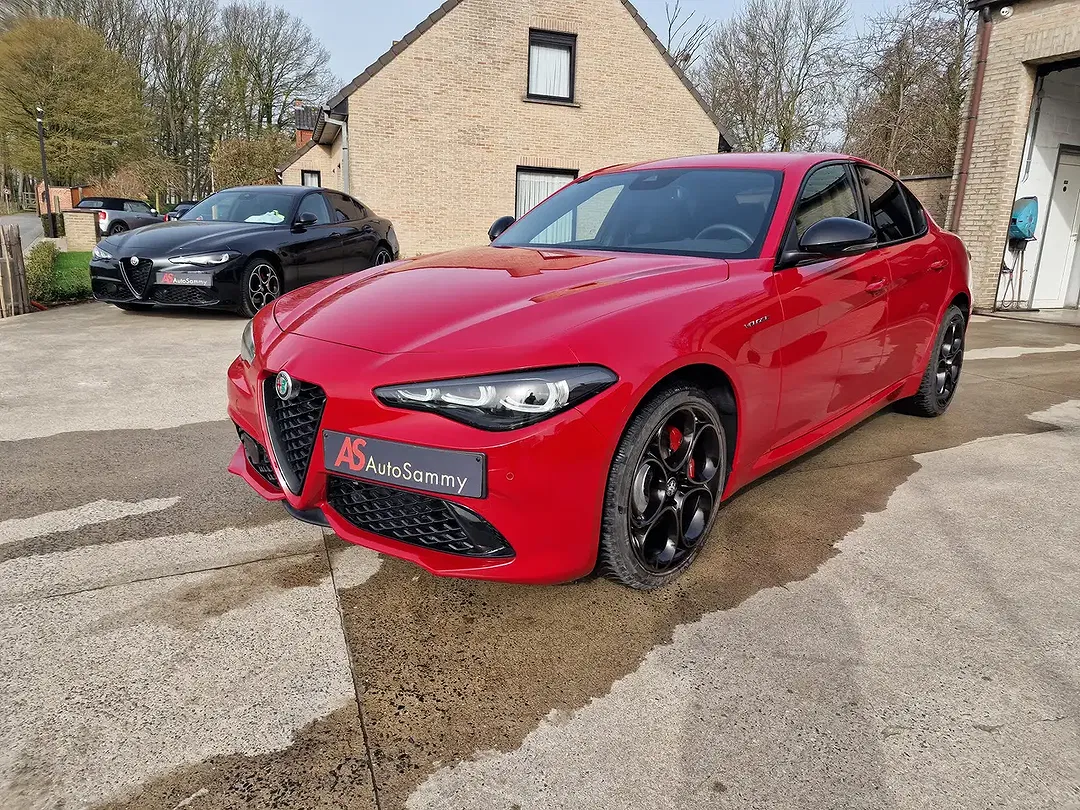 Alfa Romeo Giulia 2.0 Q4 Veloce - foto 1