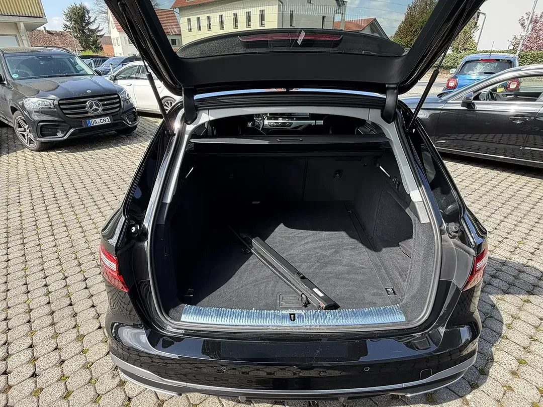 Audi A4 35 TDI S line sport - Thumbnail 7
