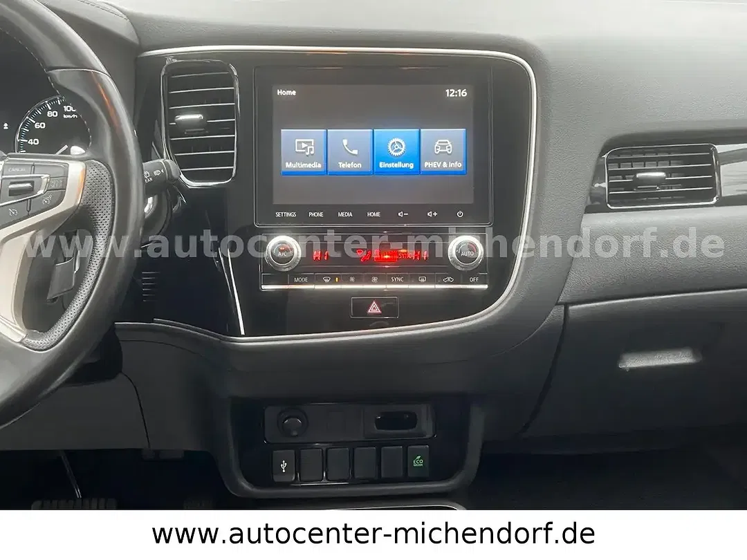 Mitsubishi Outlander PHEV 4WD - Thumbnail 14