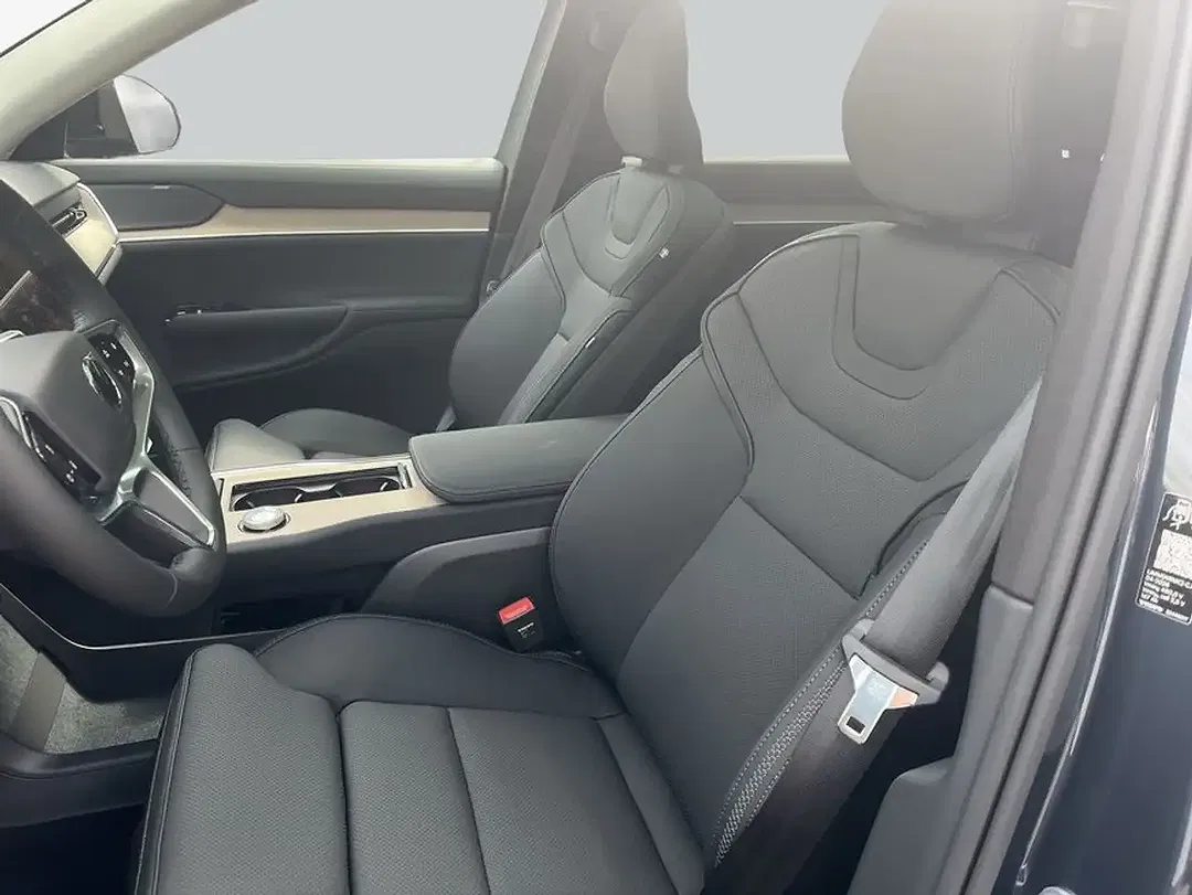 Volvo EX90 AWD Twin Motor Plus - Thumbnail 10