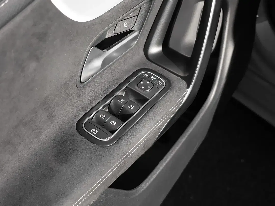 Mercedes-Benz CLA 200 AMG Edition Night - Thumbnail 13
