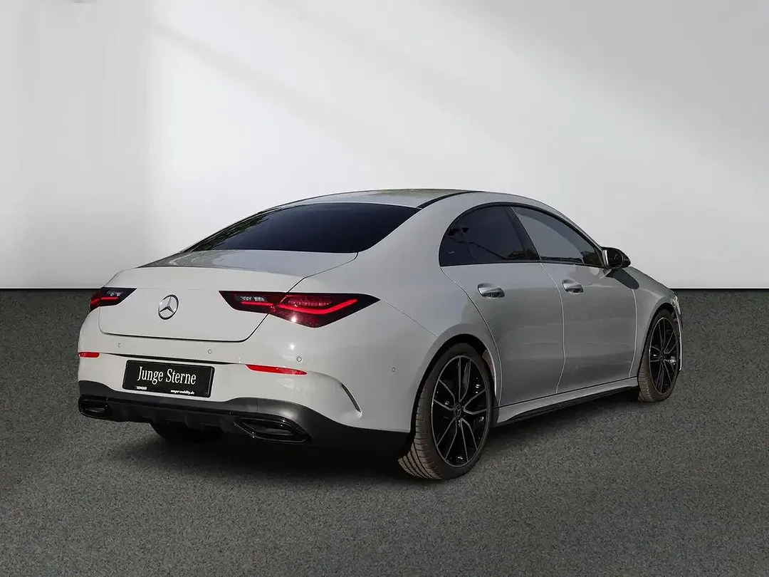 Mercedes-Benz CLA 200 AMG Edition Night - Thumbnail 2