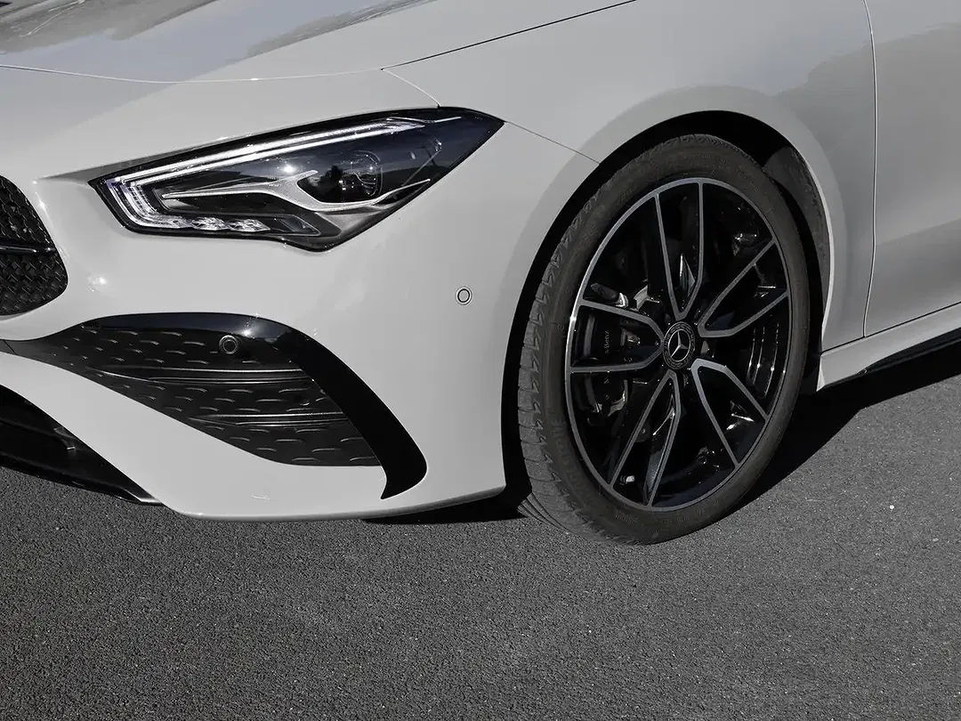 Mercedes-Benz CLA 200 AMG Edition Night - Thumbnail 8
