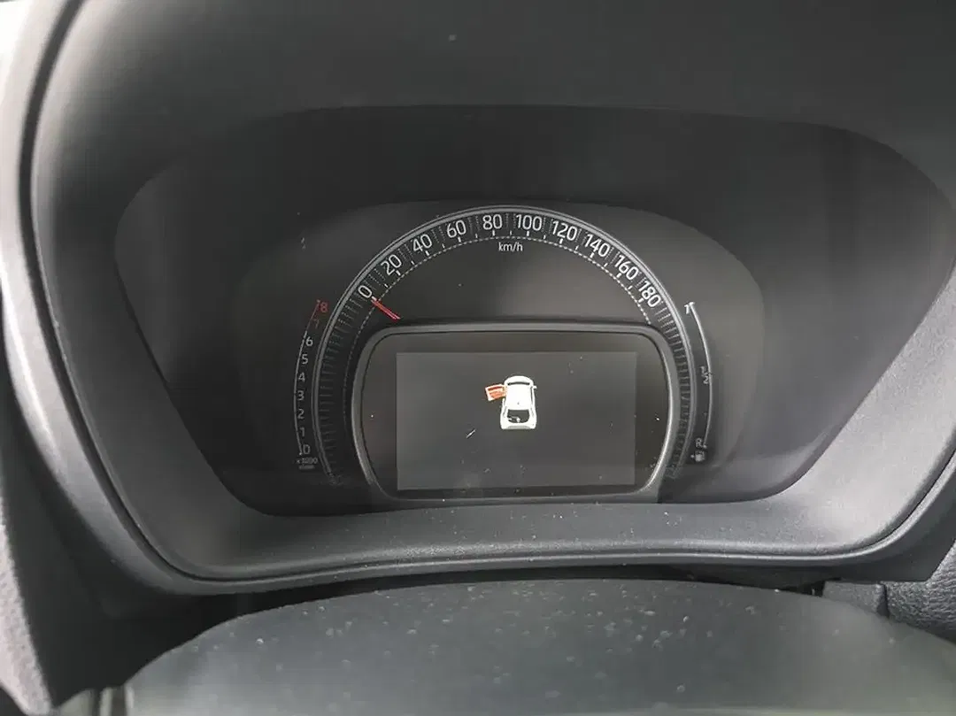 Toyota Aygo X CVT Air Teamplayer - Thumbnail 11
