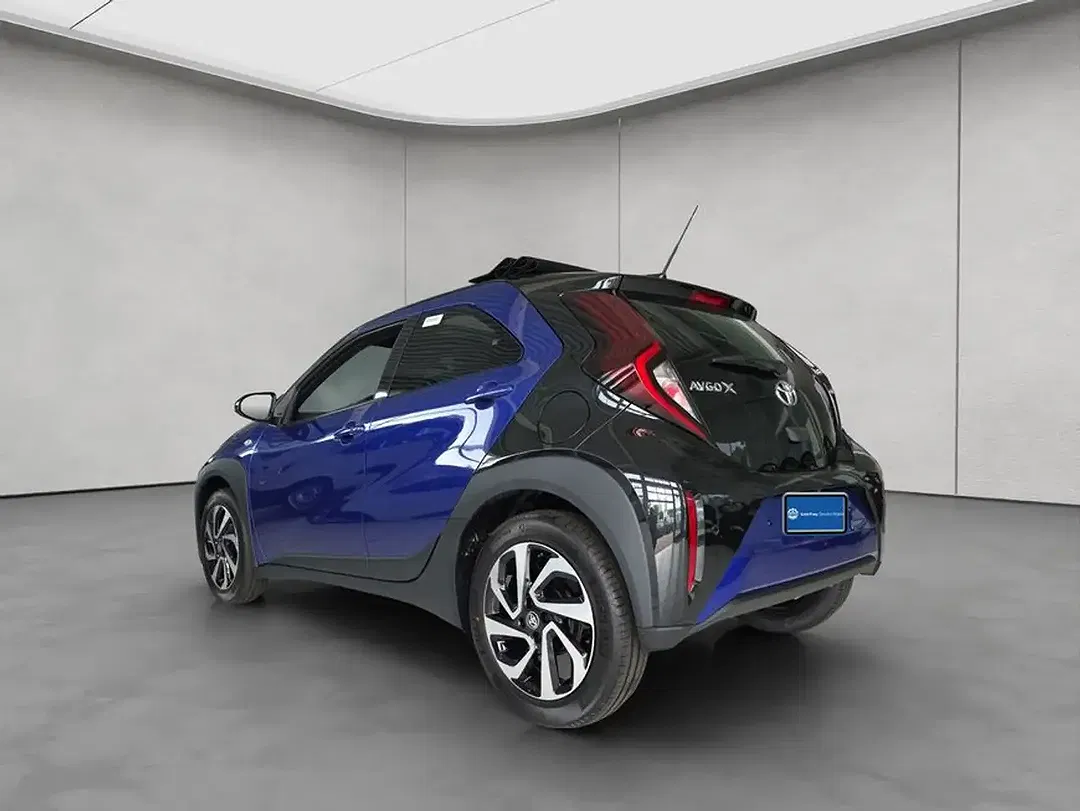 Toyota Aygo X CVT Air Teamplayer - Thumbnail 3
