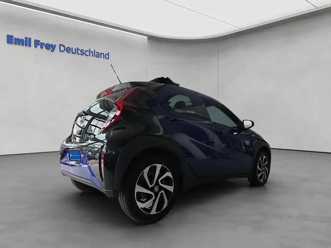 Toyota Aygo X CVT Air Teamplayer - Thumbnail 5