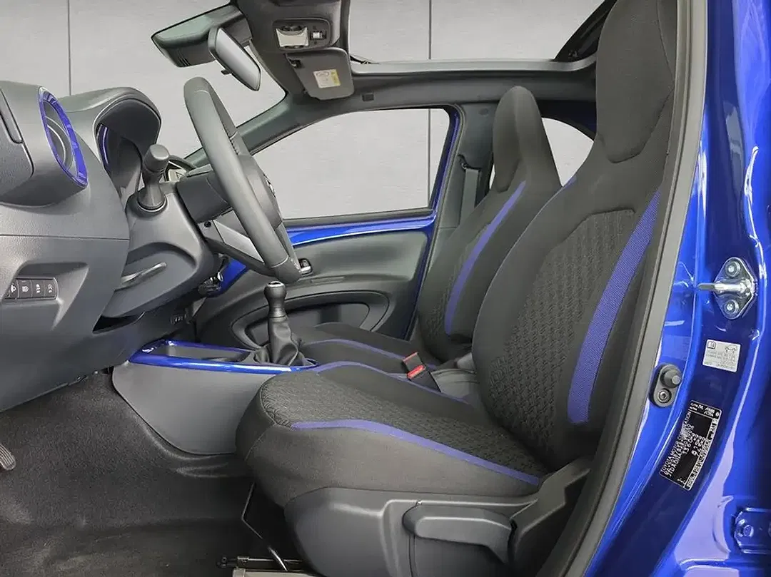 Toyota Aygo X CVT Air Teamplayer - Thumbnail 9