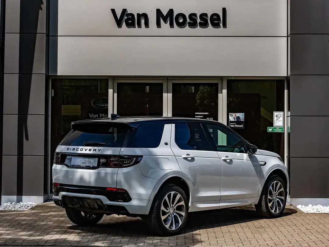 Land Rover Discovery Sport P300e 4x4 R-Dynamic HSE - Thumbnail 6