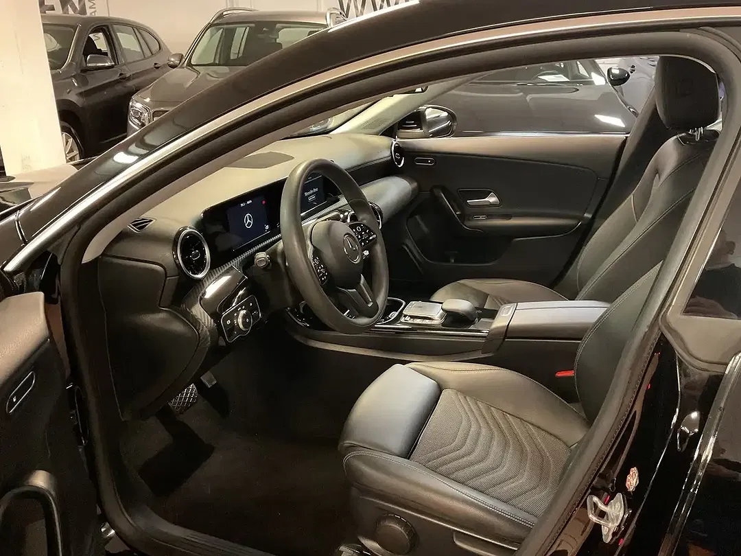 Mercedes-Benz CLA 180 MBUX - Thumbnail 10