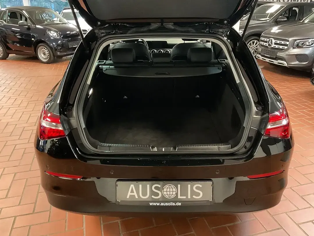 Mercedes-Benz CLA 180 MBUX - Thumbnail 7