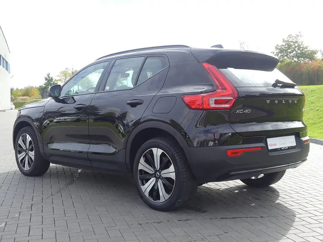 Volvo XC40 EV Recharge Plus - foto 2