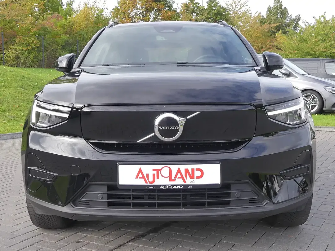 Volvo XC40 EV Recharge Plus - Thumbnail 6