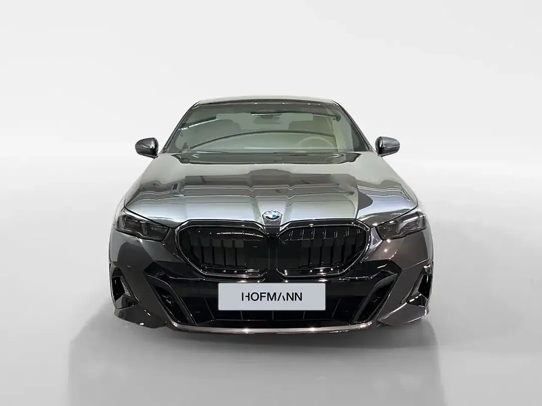 BMW 520 M Sport Pro - Thumbnail 2