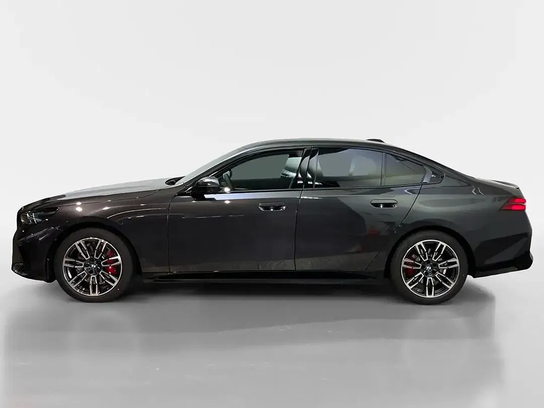 BMW 520 M Sport Pro - Thumbnail 3