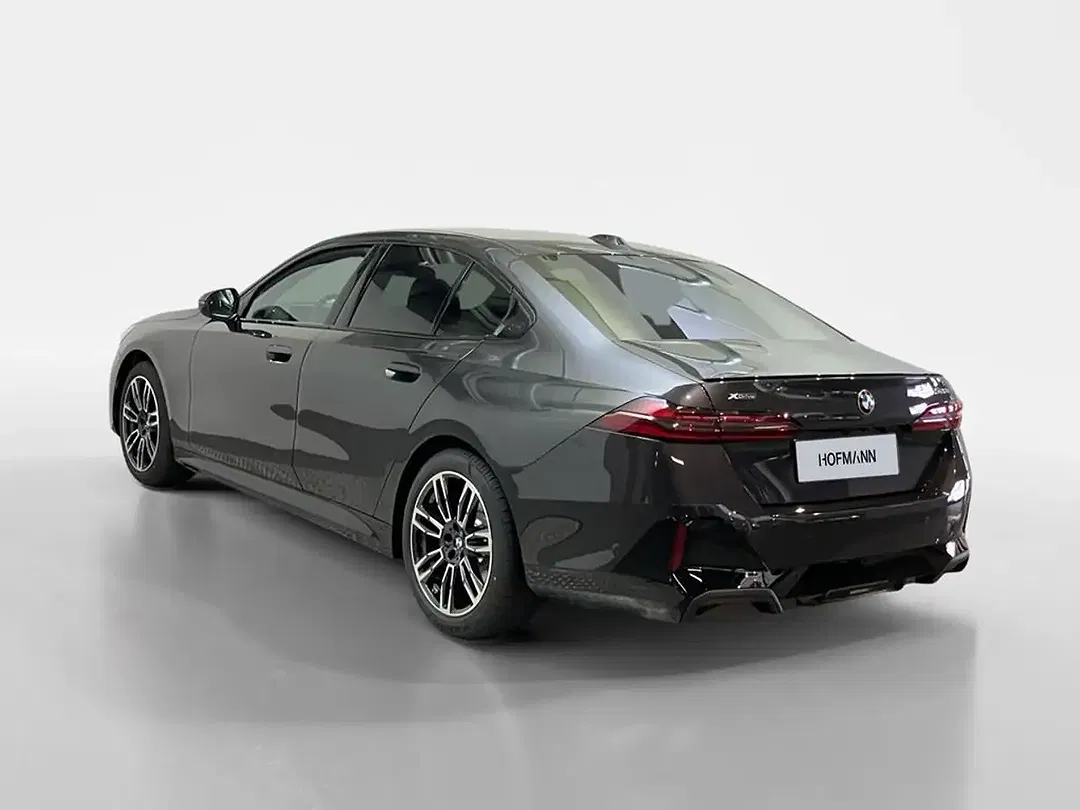 BMW 520 M Sport Pro - Thumbnail 4