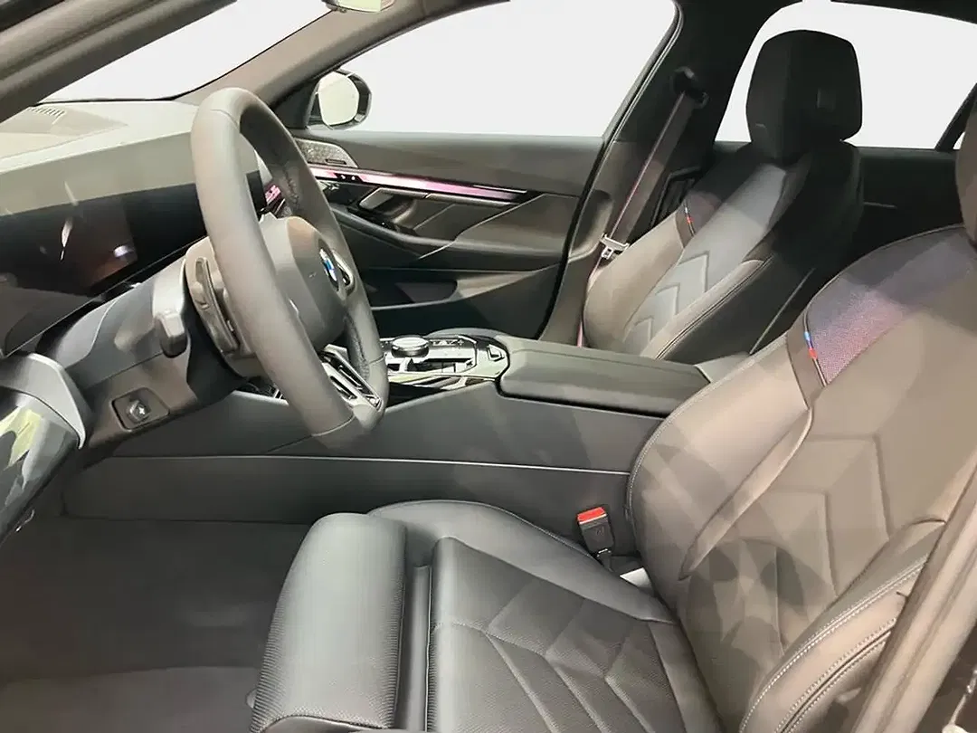 BMW 520 M Sport Pro - Thumbnail 8