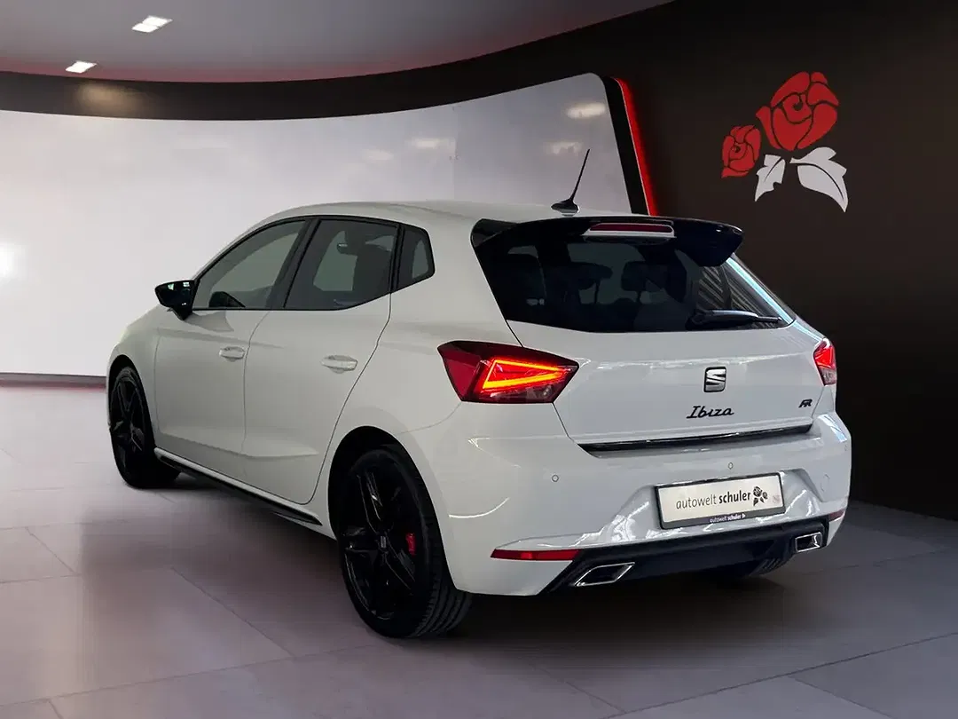 SEAT Ibiza 1.5 TSI DSG FR - Thumbnail 4