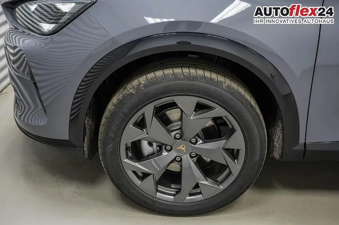 CUPRA Formentor 1.5 eTSI DSG AUT - Thumbnail 4