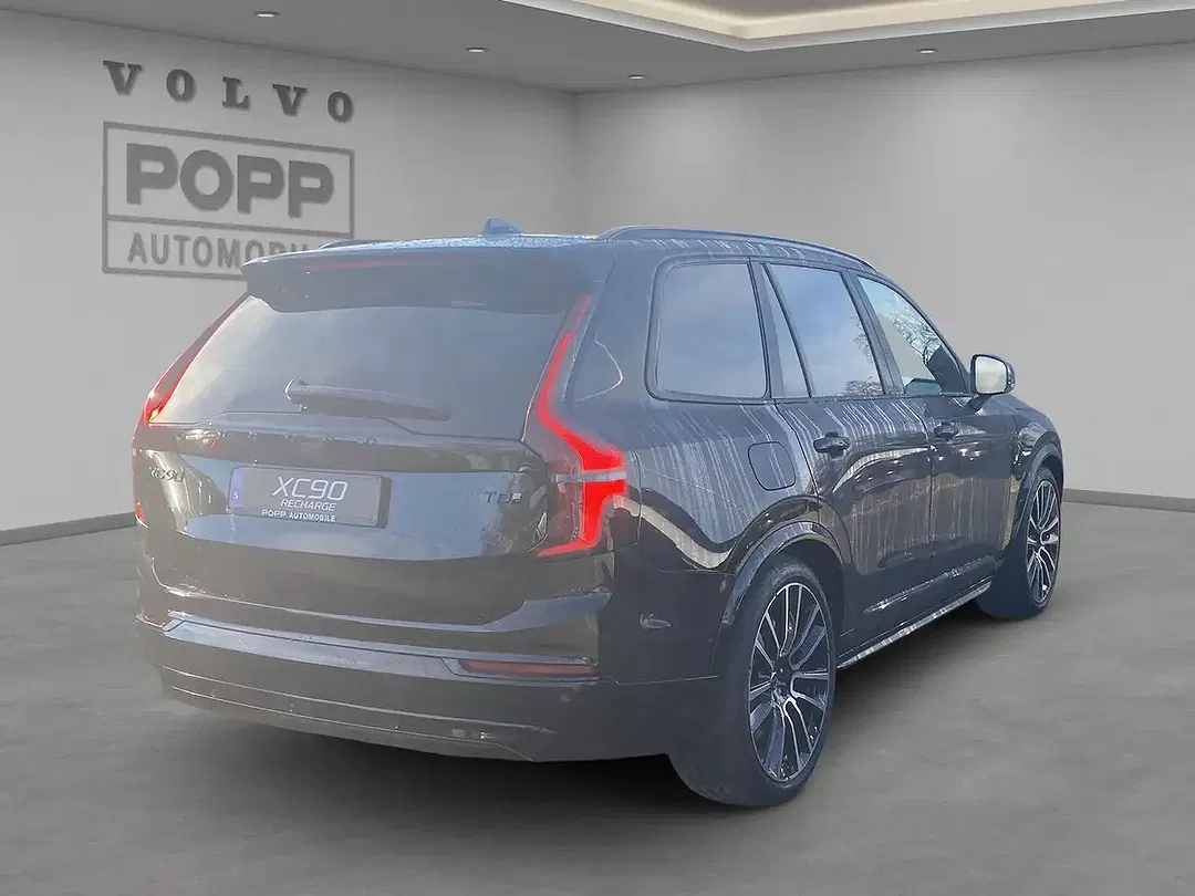 Volvo XC90 T8 AWD Ultra Black Edition - Thumbnail 5