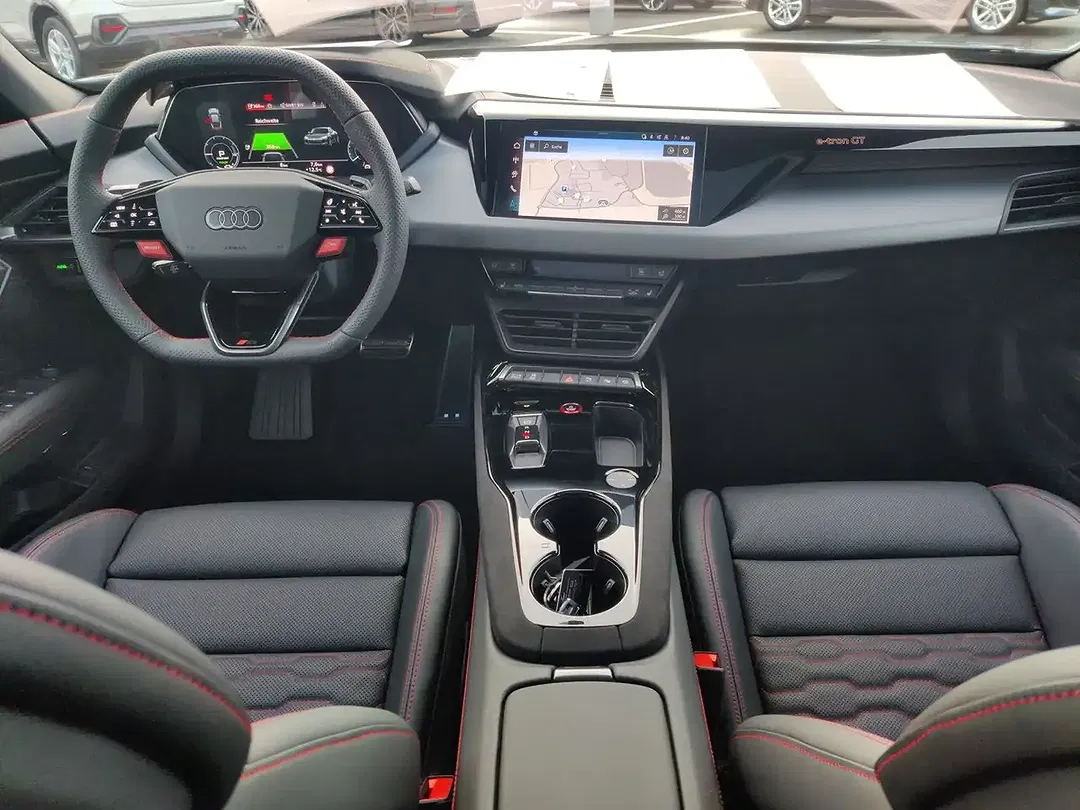 Audi RS e-tron GT quattro performance - Thumbnail 10
