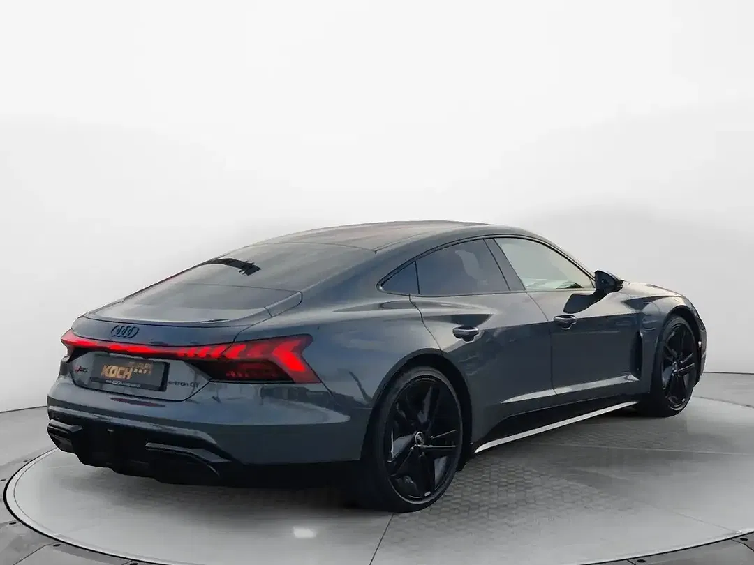 Audi RS e-tron GT quattro performance - Thumbnail 8