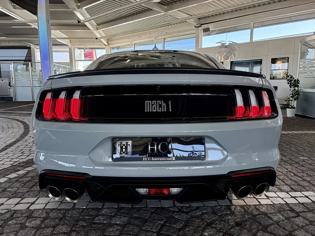 Ford Mustang - Thumbnail 9