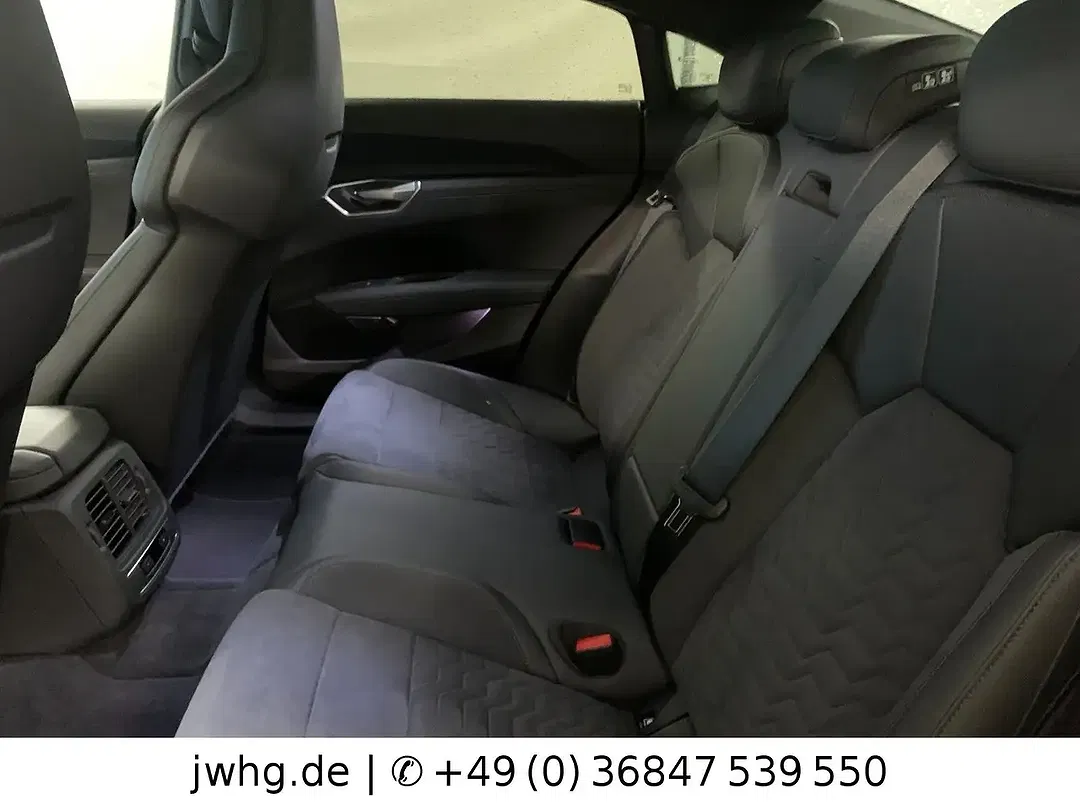 Audi e-tron GT - Thumbnail 11