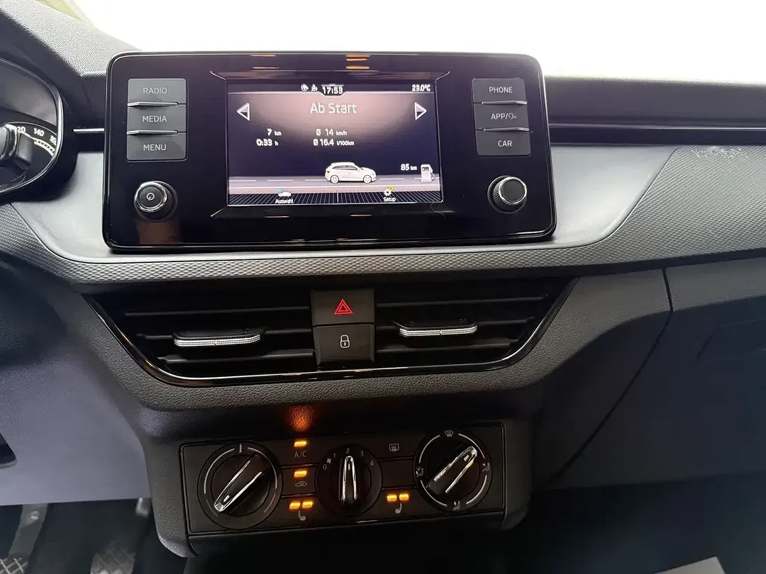 Skoda Scala 1.0 TSI - Thumbnail 14