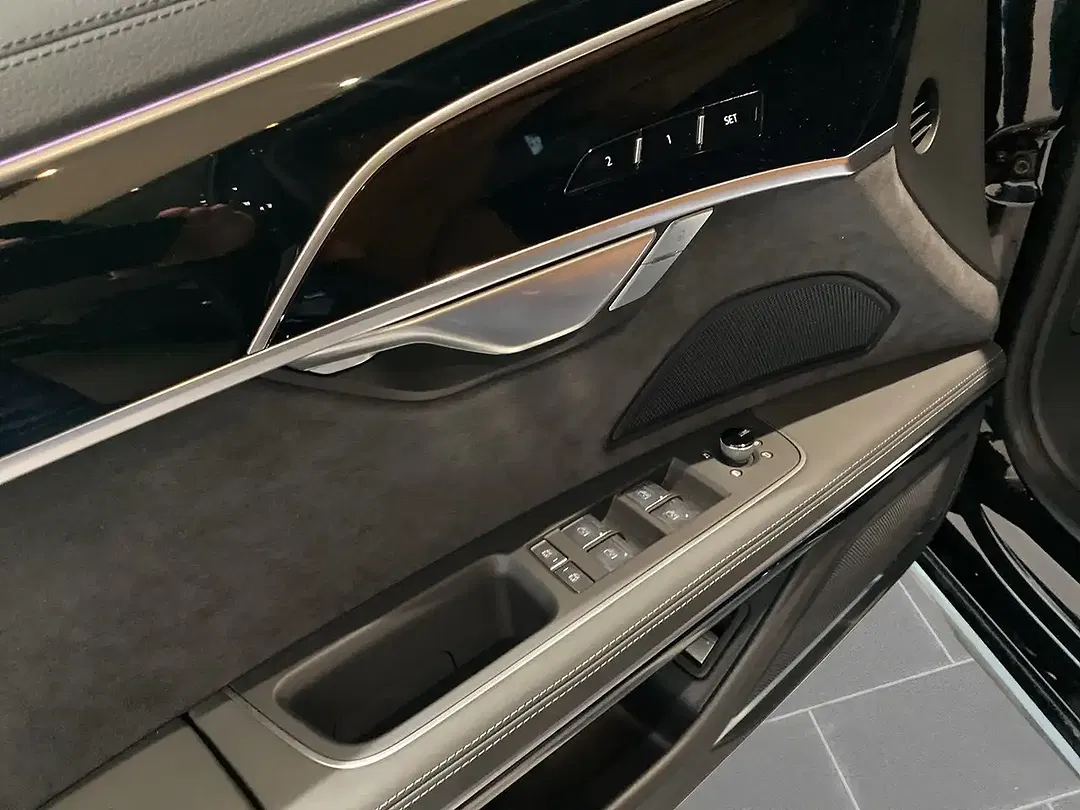 Audi S8 tiptronic Matrix LED - foto 15