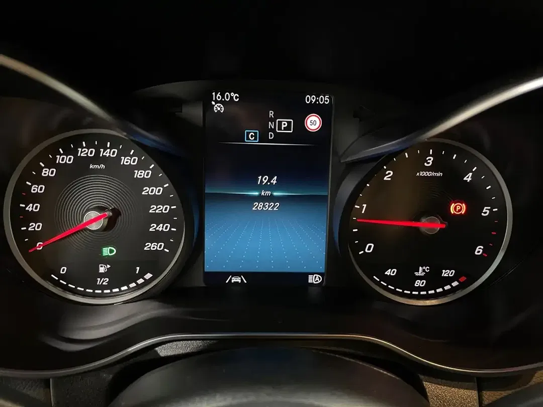 Mercedes-Benz GLC 220 4MATIC Exclusive - Thumbnail 9