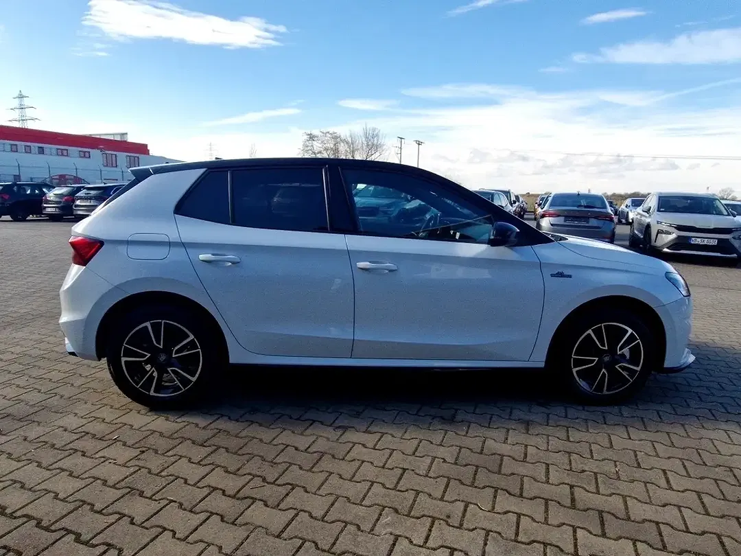 Skoda Fabia 1.0 TSI DSG Monte Carlo - Thumbnail 6