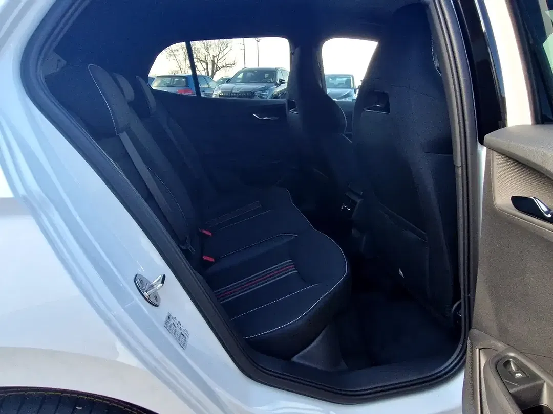 Skoda Fabia 1.0 TSI DSG Monte Carlo - Thumbnail 9
