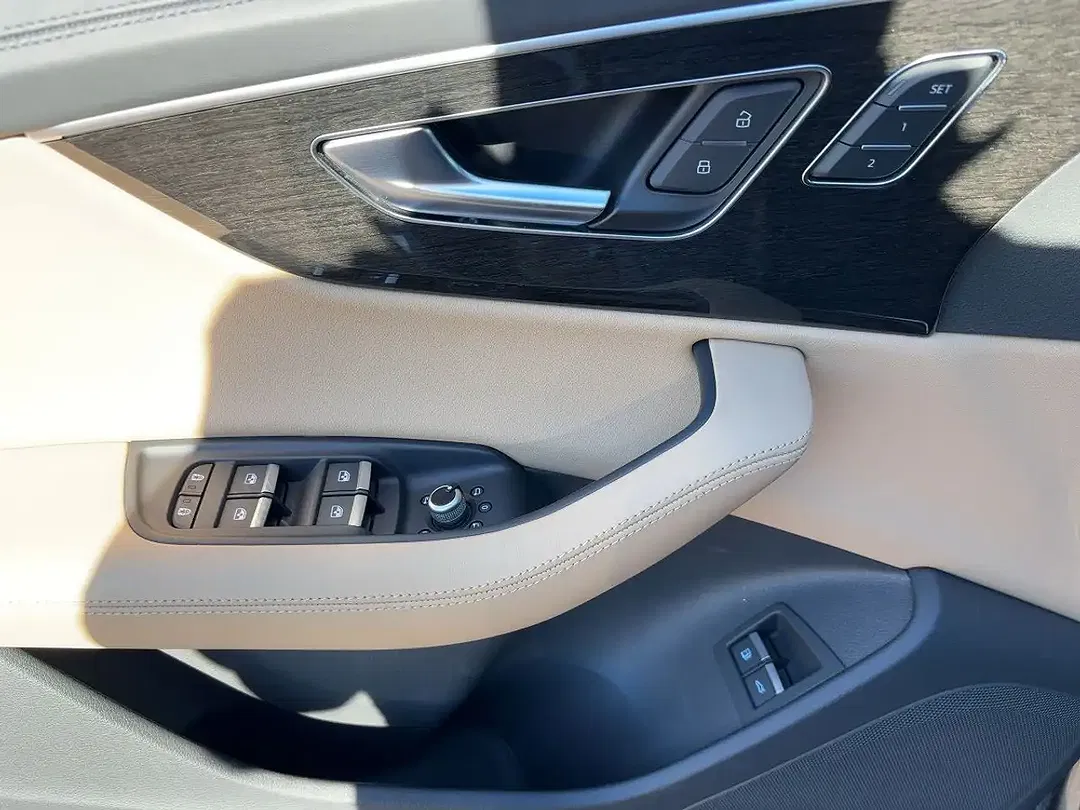 Audi Q7 55 TFSI e S line - foto 14