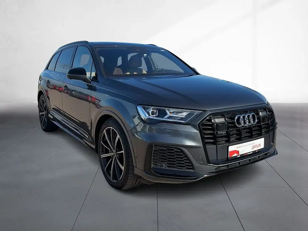 Audi Q7 55 TFSI e S line - Thumbnail 4