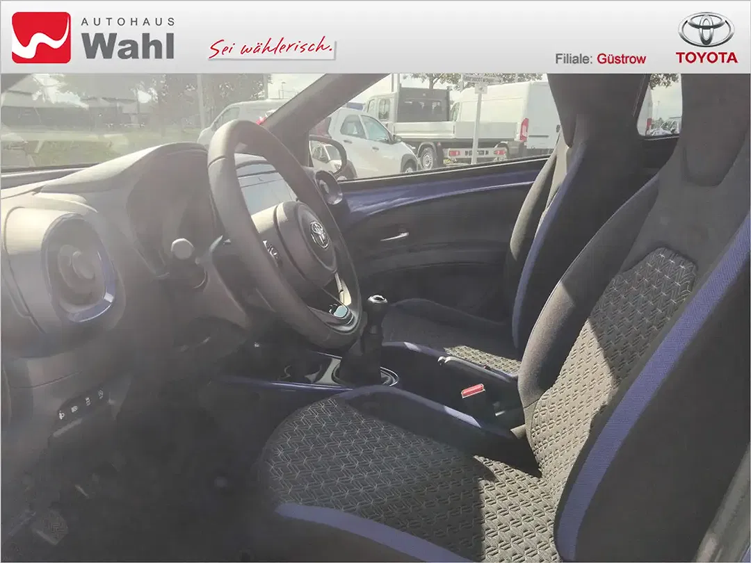 Toyota Aygo X Air Teamplayer - Thumbnail 13