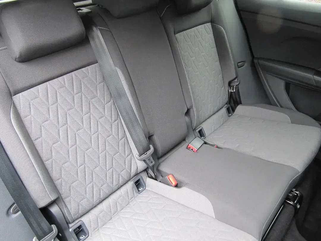 Volkswagen T-Cross - Thumbnail 13
