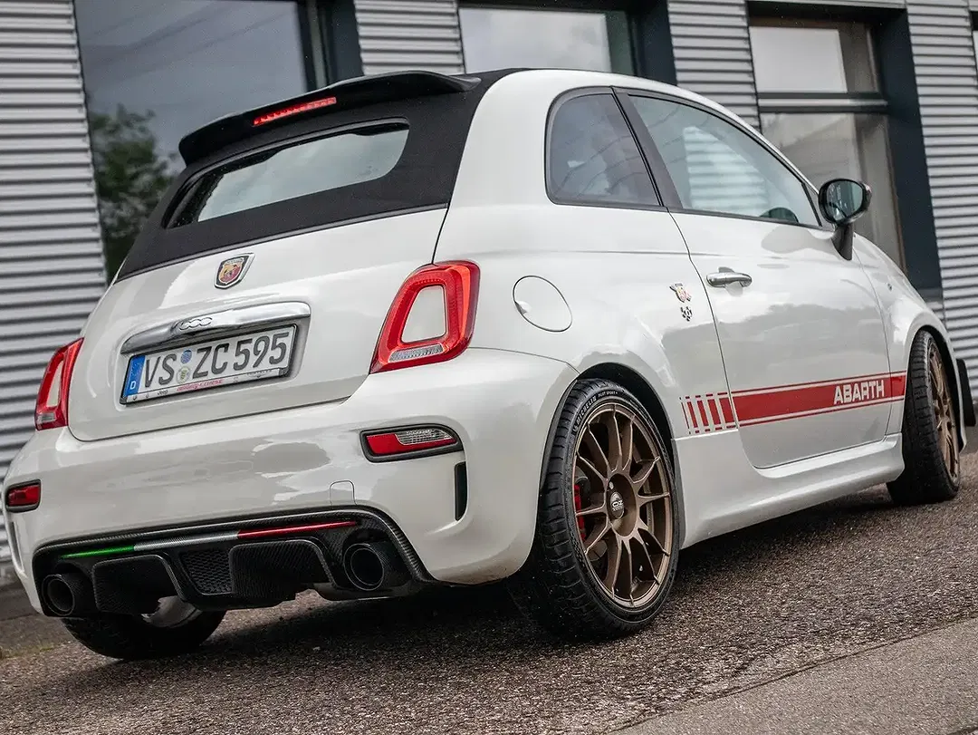 Abarth 500C - Thumbnail 6