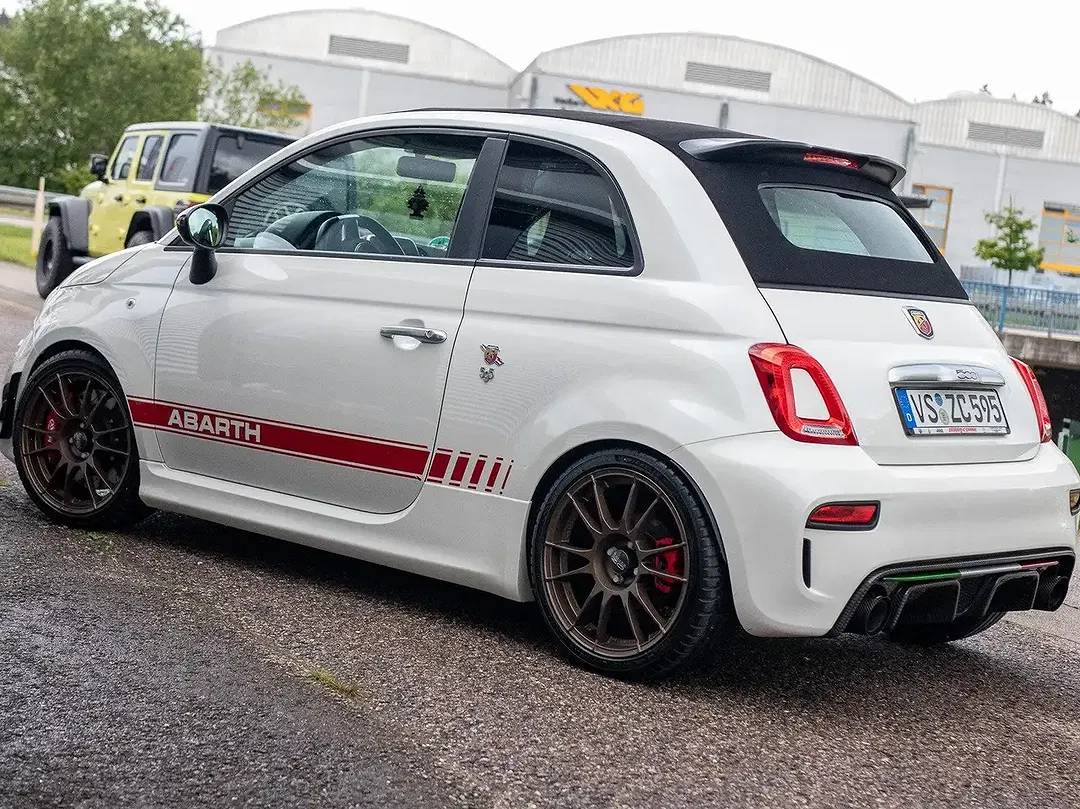 Abarth 500C - Thumbnail 8