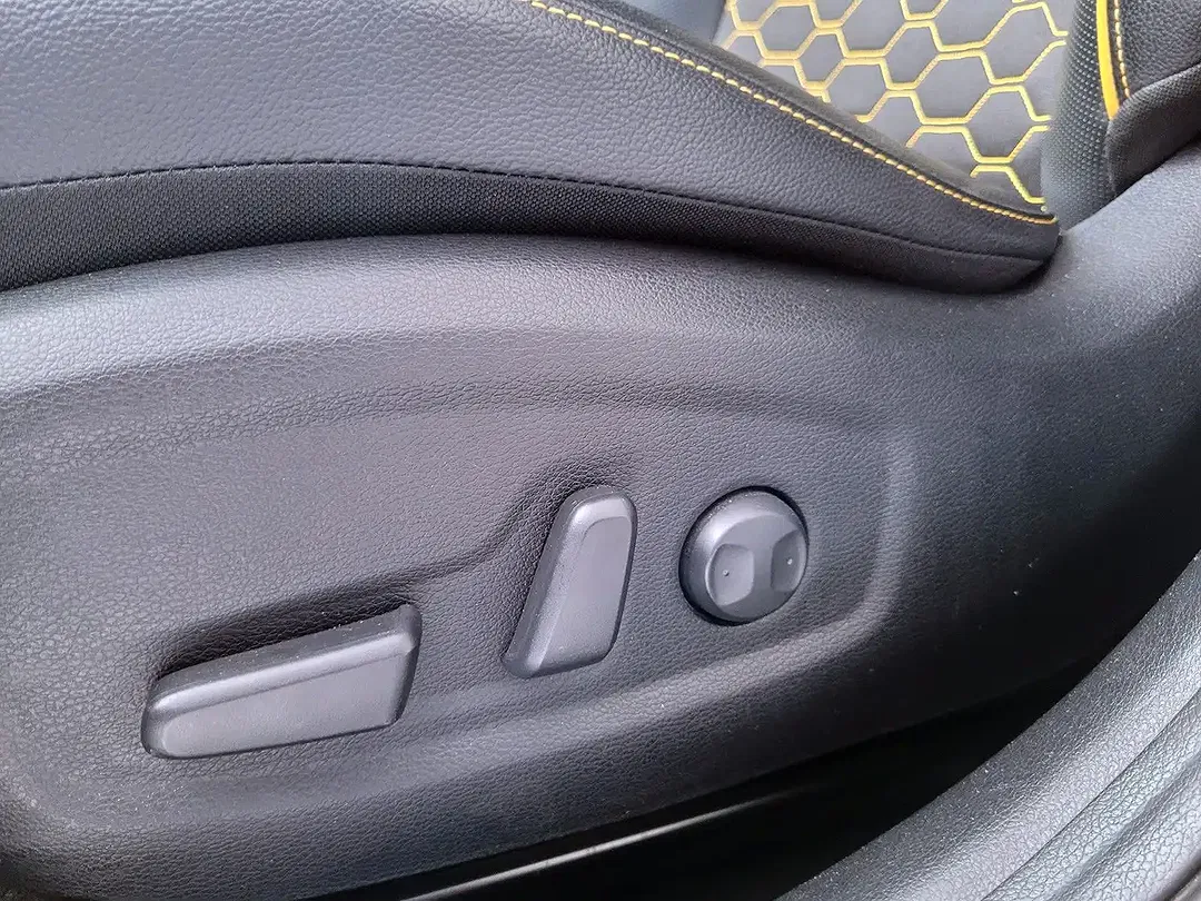 Kia XCeed Launch Edition - Thumbnail 16