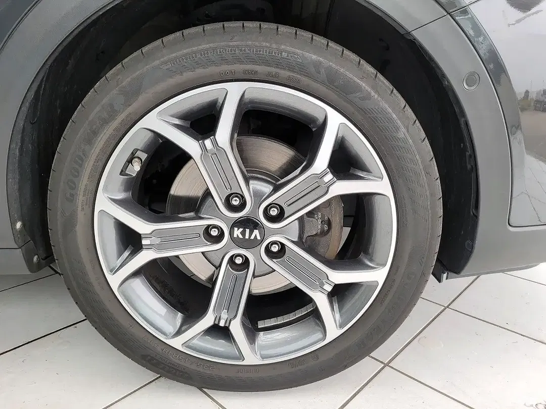 Kia XCeed Launch Edition - Thumbnail 30