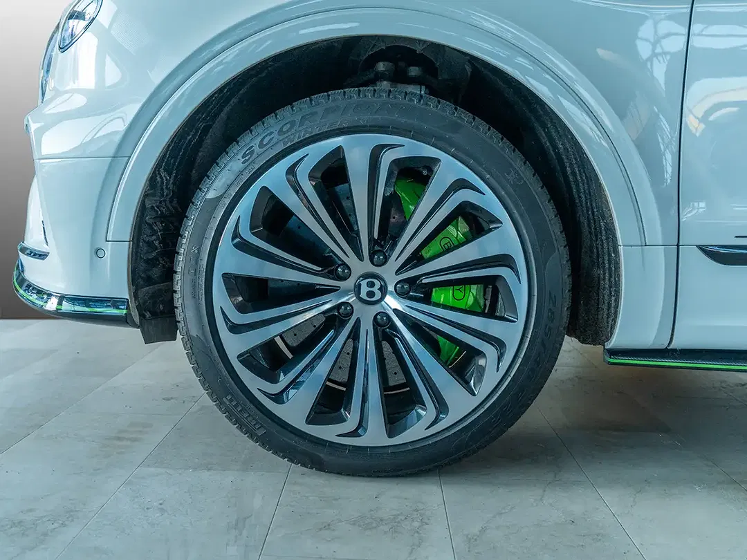 Bentley Bentayga Speed - Thumbnail 6