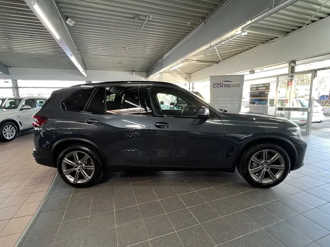BMW X5 xDrive - foto 1