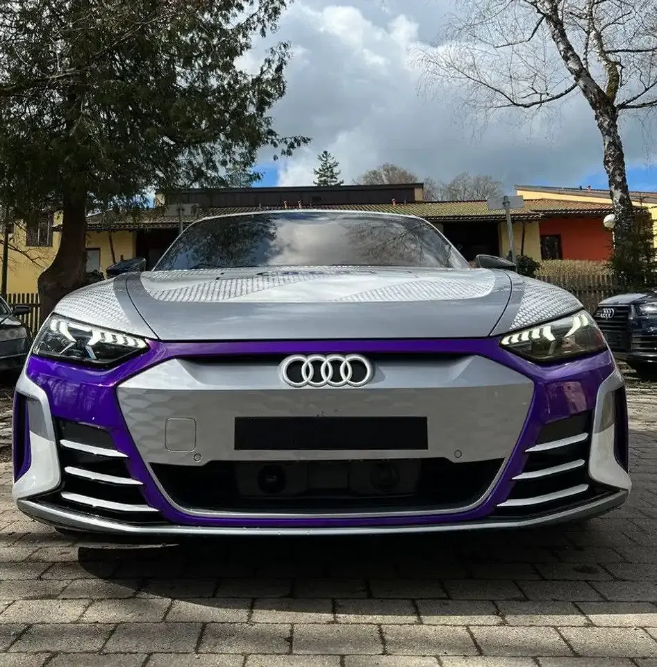Audi e-tron GT Edition One - Thumbnail 8