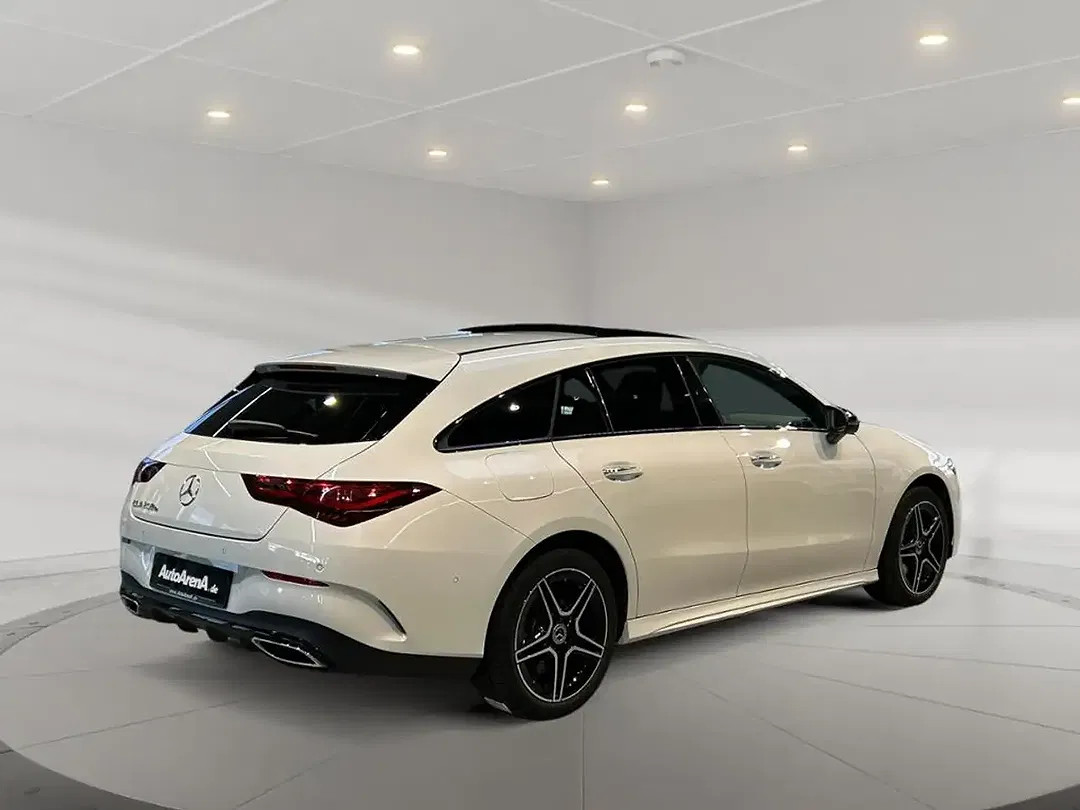 Mercedes-Benz CLA 250 AMG MBUX Burmester Night - foto 2