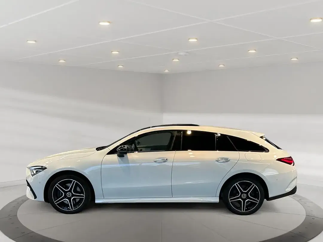 Mercedes-Benz CLA 250 AMG MBUX Burmester Night - Thumbnail 3